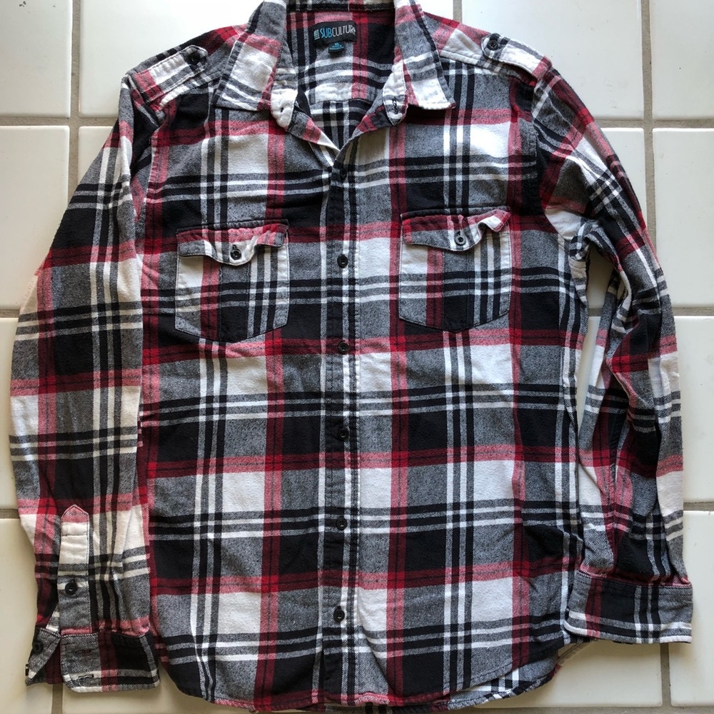 Men's plaid long sleeve flannel shirt